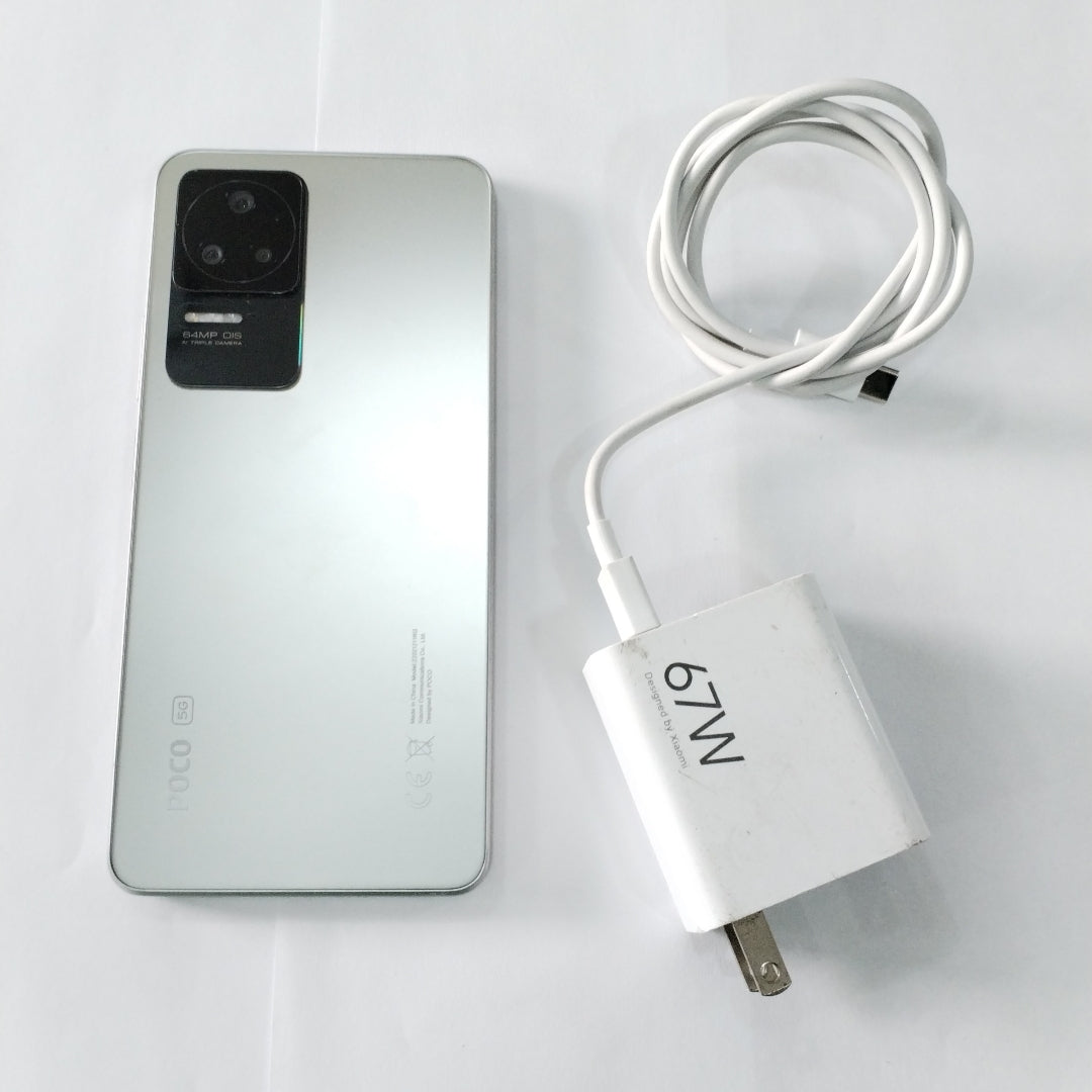 CELULAR XIAOMI POCO F4 22021211RG 128 GB 6 GB RAM (SEMINUEVO)