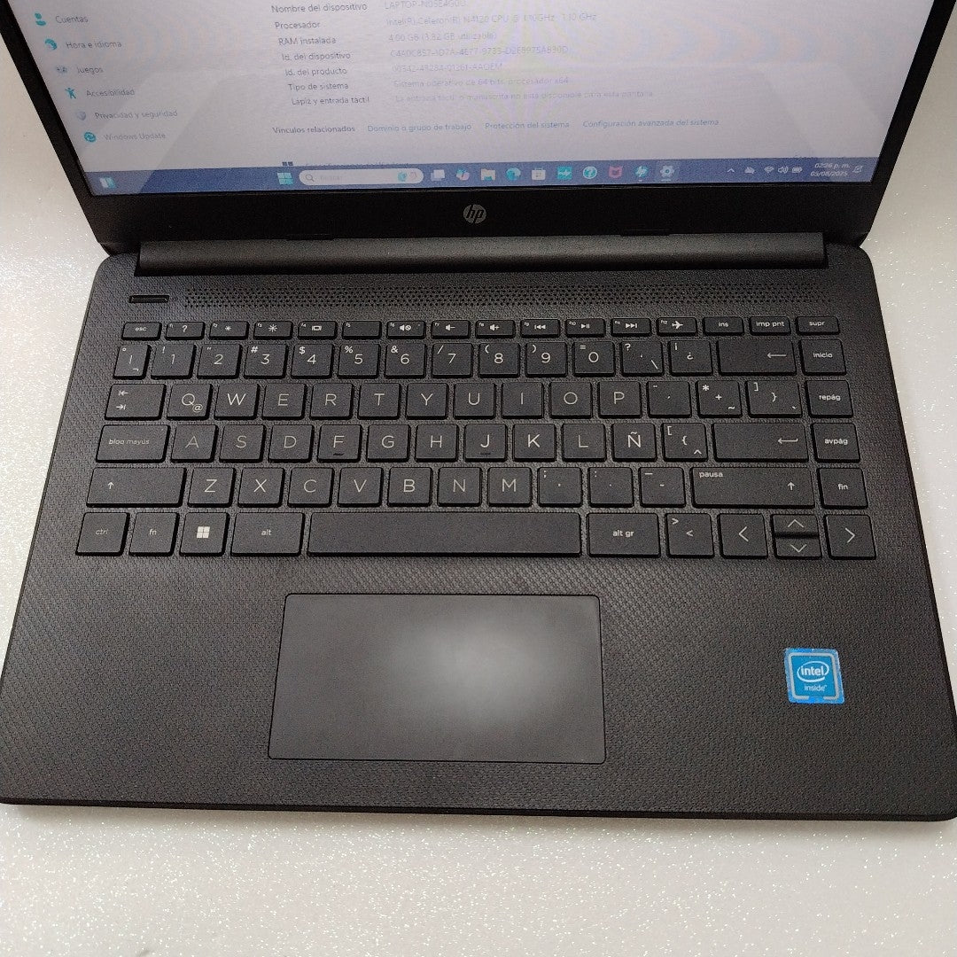 LAPTOP HP 14-DQ0501LA (2022) 256 GB SSD 4 GB RAM (SEMINUEVO)