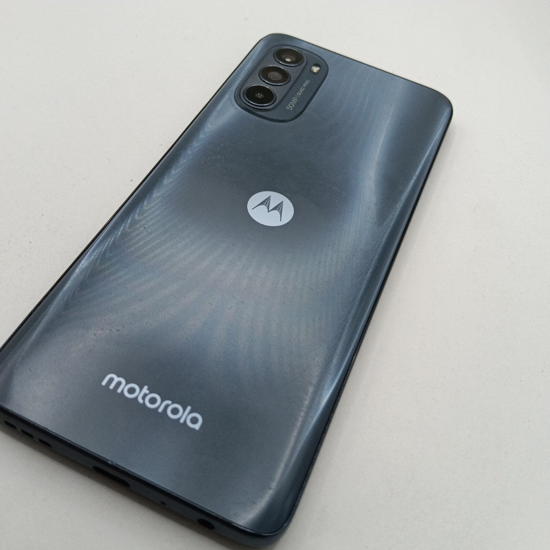 CELULAR MOTOROLA MOTO G62 5G XT2223-2 128 GB 4 GB RAM (SEMINUEVO)