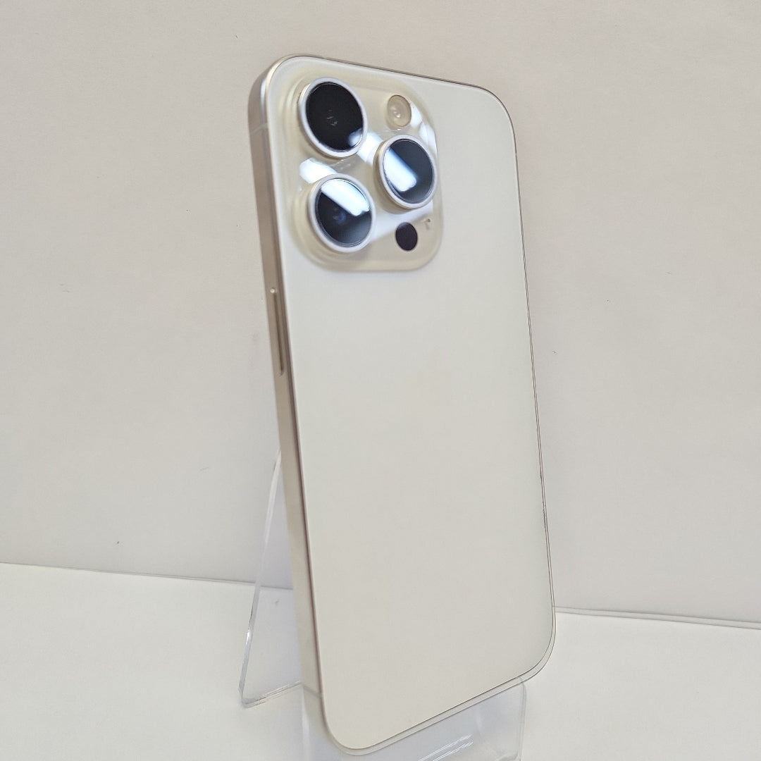CELULAR APPLE IPHONE 15 PRO A3101 128 GB 8 GB RAM (SEMINUEVO)