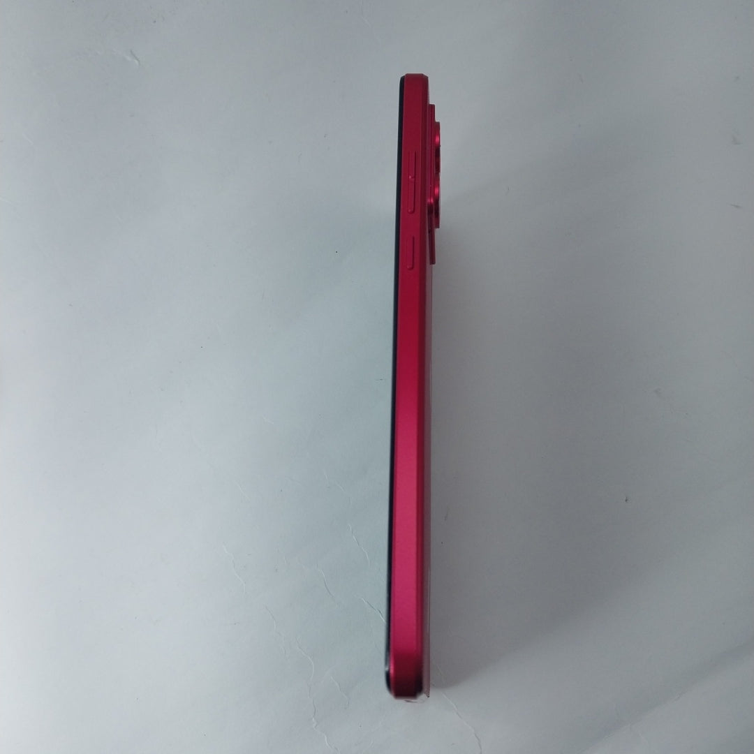 CELULAR MOTOROLA MOTO G84 XT2347-1 (2023) 256 GB 8 GB RAM (SEMINUEVO)