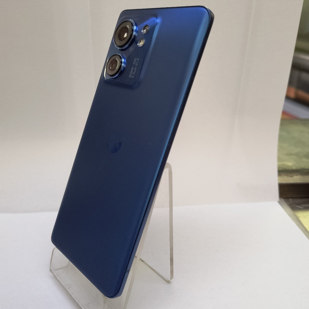 CELULAR MOTOROLA EDGE 40 XT2303-2 (2023) 256 GB 8 GB RAM (SEMINUEVO)