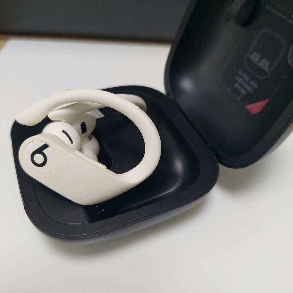 AUDIFONOS BEATS POWERBEATS PRO INALAMBRICO IN EAR (SEMINUEVO)