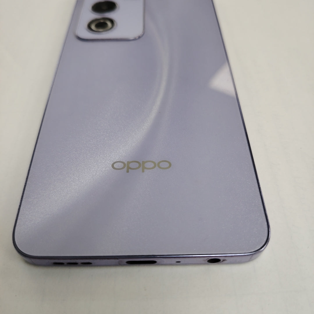 CELULAR OPPO  A80 5G CPH2639 (2024) 256 GB 8 GB RAM (SEMINUEVO)