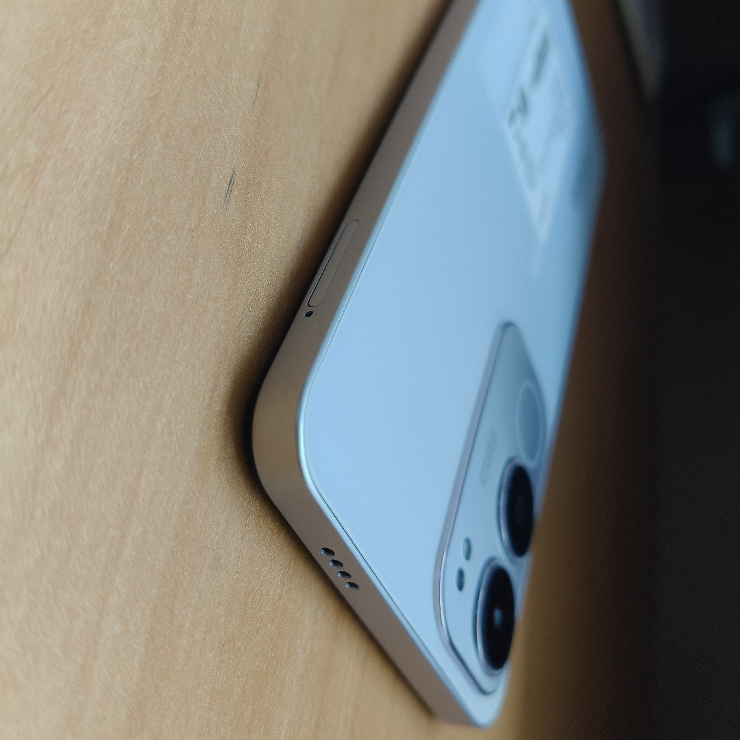 CELULAR VIVO Y19S V2419 (2024) 256 GB 8 GB RAM (SEMINUEVO)