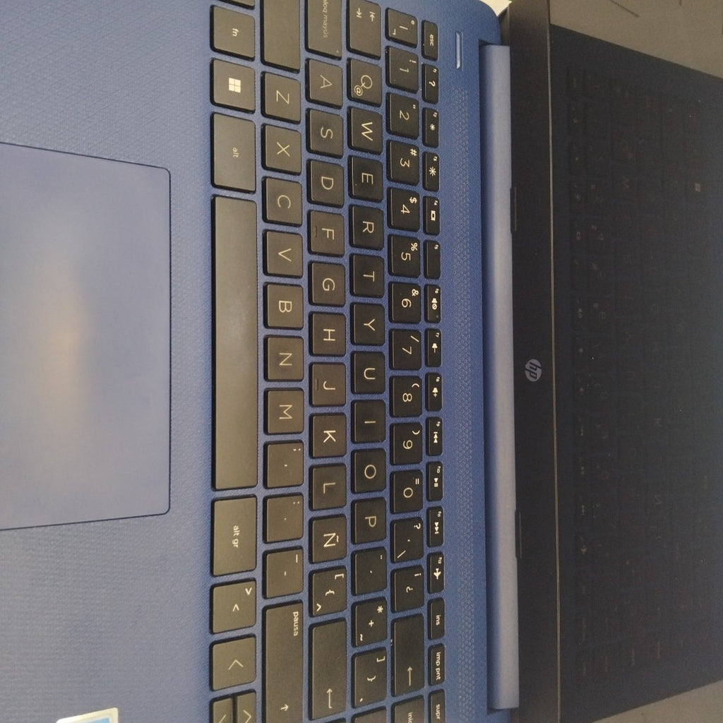 LAPTOP HP 14-DQ0525LA (2023) 256 GB SSD 8 GB RAM (SEMINUEVO)