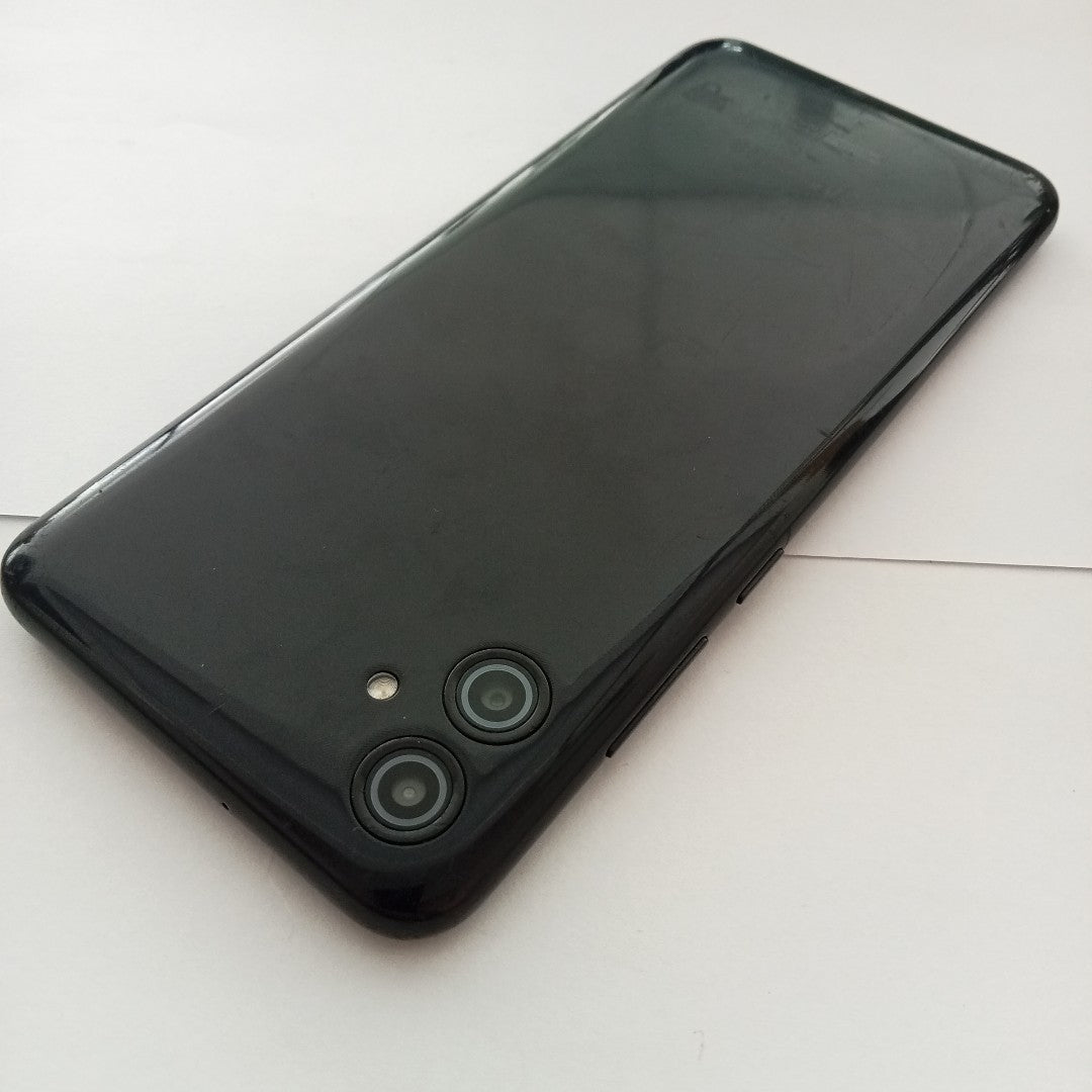 CELULAR SAMSUNG GALAXY A04E SM-A042M 32 GB 3 GB RAM (SEMINUEVO)