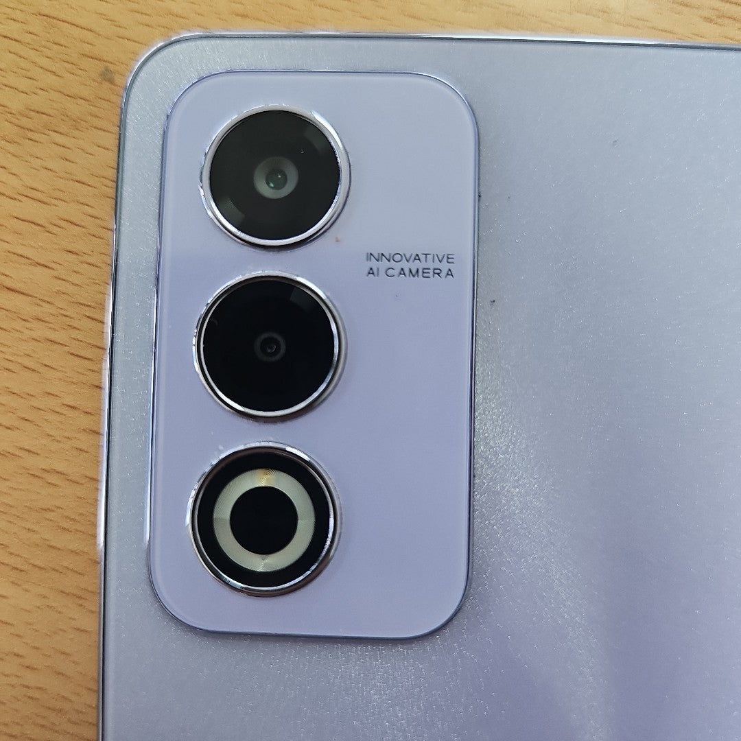 CELULAR OPPO  A80 5G CPH2639 (2024) 256 GB 8 GB RAM (SEMINUEVO)