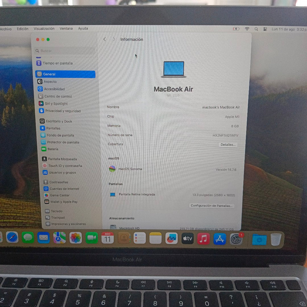 LAPTOP APPLE MACBOOK AIR 13" 2020 3.2 A2337 256 GB SSD 8 GB RAM (SEMINUEVO)