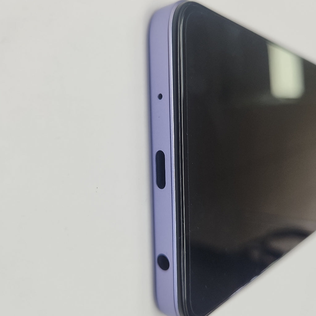 CELULAR VIVO Y04 V2430 (2025) 256 GB 4 GB RAM (SEMINUEVO)