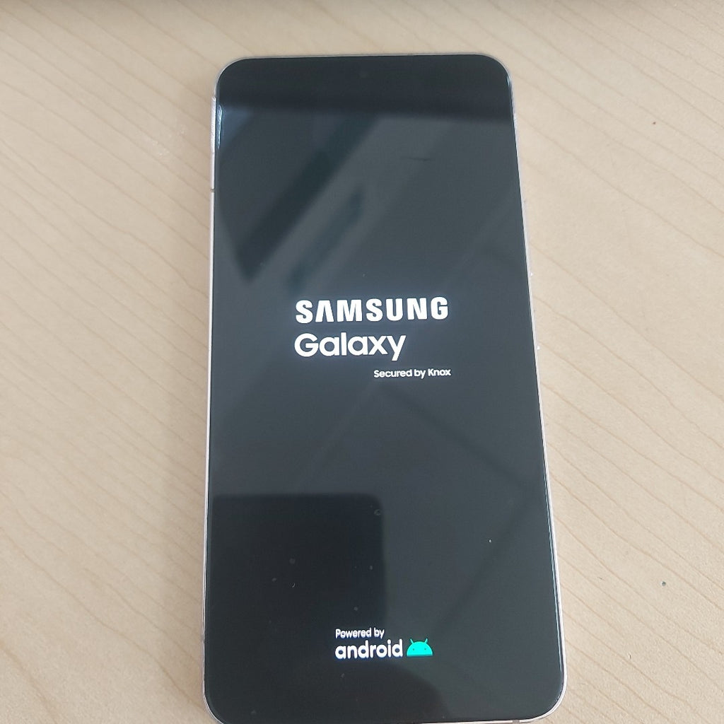 CELULAR SAMSUNG GALAXY S22 SM-S901U 128 GB 8 GB RAM (SEMINUEVO)
