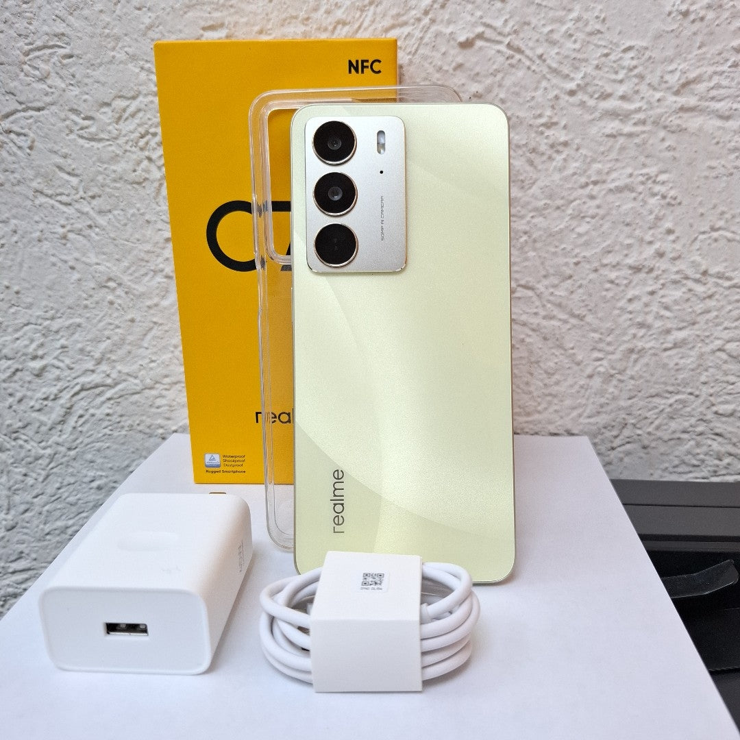 CELULAR REALME C75 RMX3941 (2025) 256 GB 8 GB RAM (SEMINUEVO)