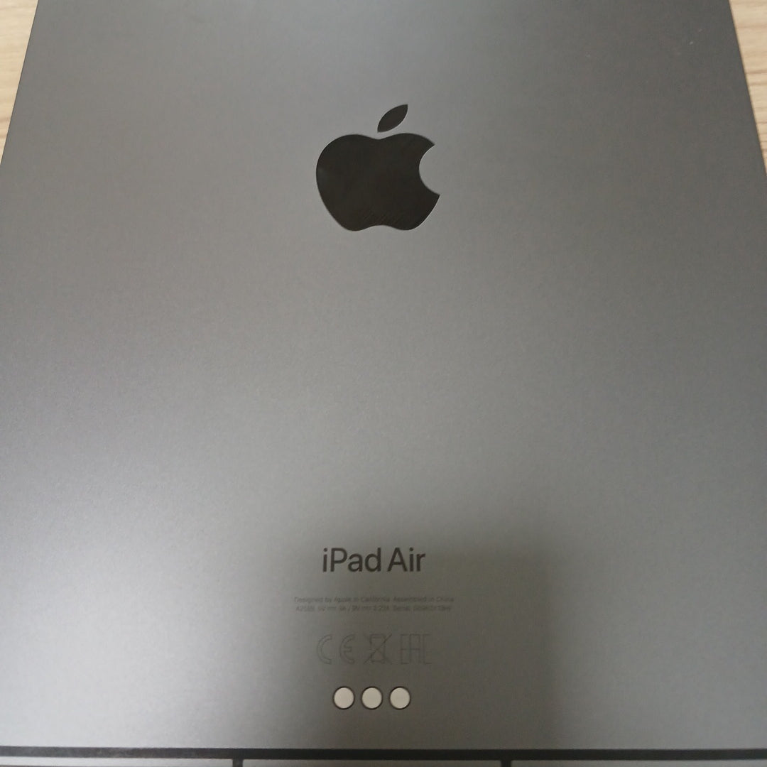 TABLETA APPLE IPAD AIR 5 A2589 256 GB 8 GB RAM (SEMINUEVO)