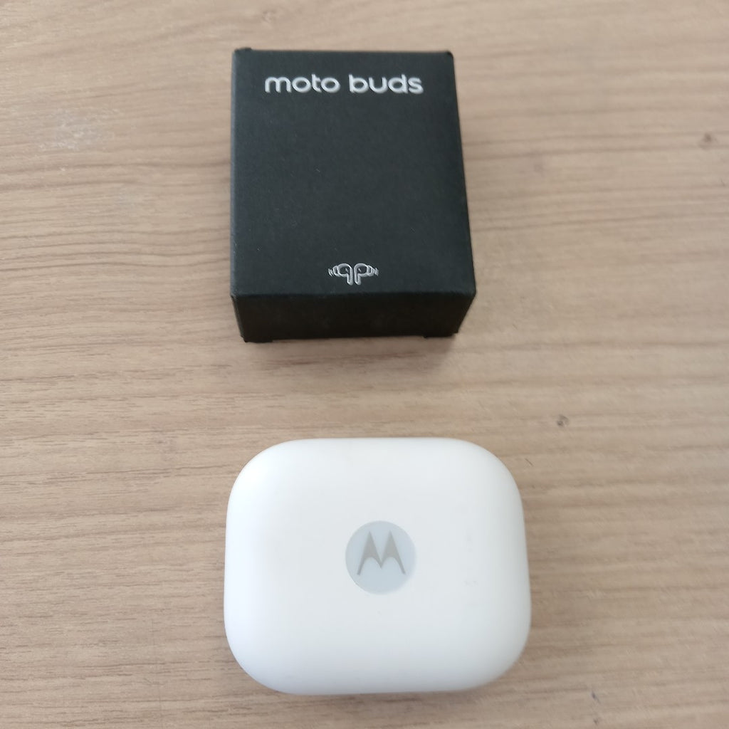 AUDIFONOS MOTOROLA MOTO BUDS+ INALAMBRICO IN EAR (SEMINUEVO)