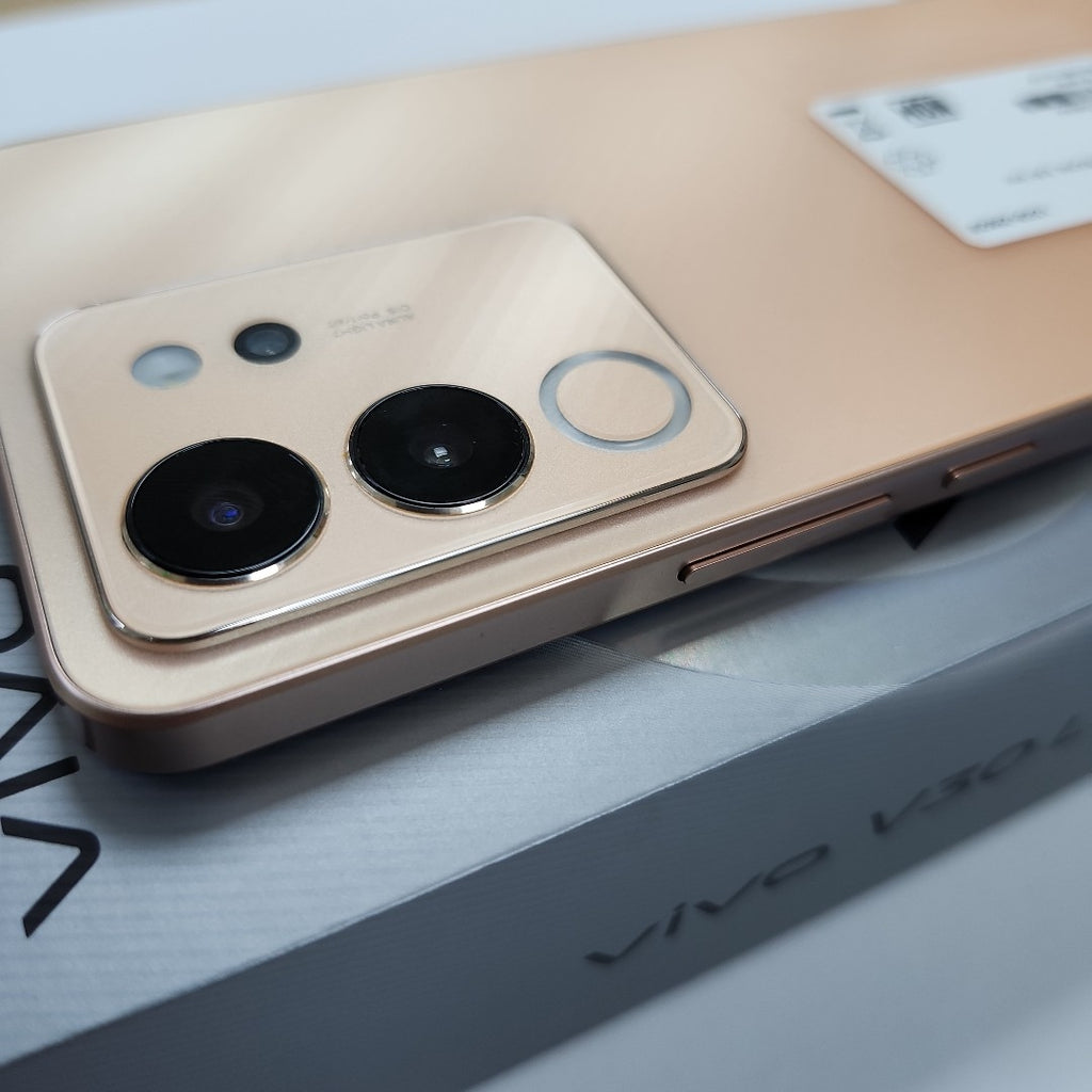 CELULAR VIVO V30 LITE V2314 (2023) 256 GB 12 GB RAM (SEMINUEVO)