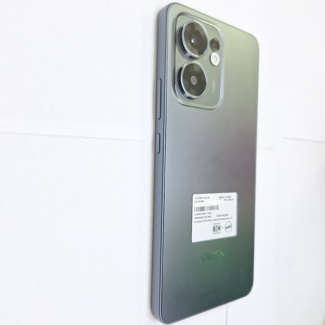 CELULAR OPPO  RENO 13F 5G CPH2699 (2025) 256 GB 12 GB RAM (SEMINUEVO)