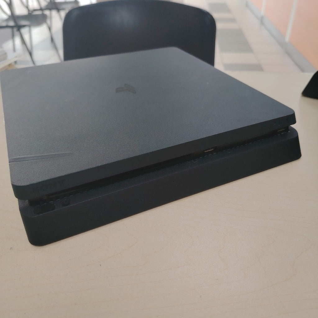 CONSOLA DE VIDEOJUEGO SONY PS4 SLIM 1 TB (SEMINUEVO)