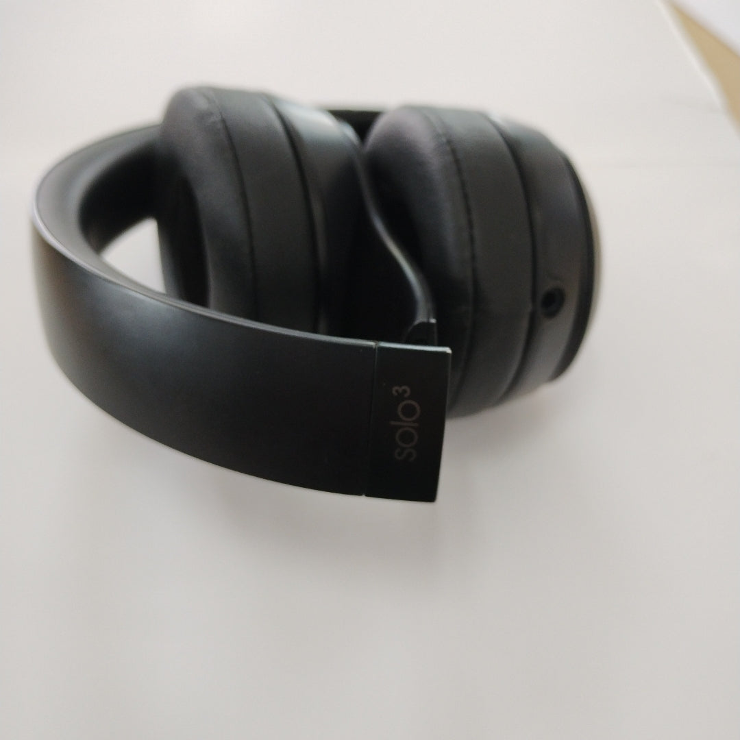AUDIFONOS BEATS SOLO 3 INALAMBRICO ON EAR (SEMINUEVO)