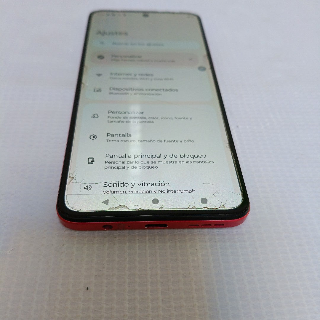 CELULAR MOTOROLA MOTO G84 XT2347-1 (2023) 256 GB 8 GB RAM (SEMINUEVO)