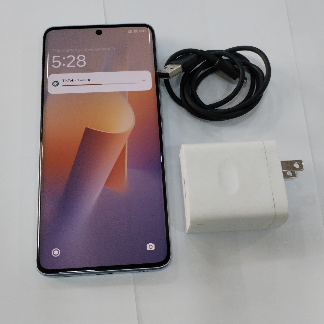 CELULAR XIAOMI REDMI NOTE 13 PRO+ 5G 23090RA98G (2023) 256 GB 8 GB RAM (SEMINUEVO)