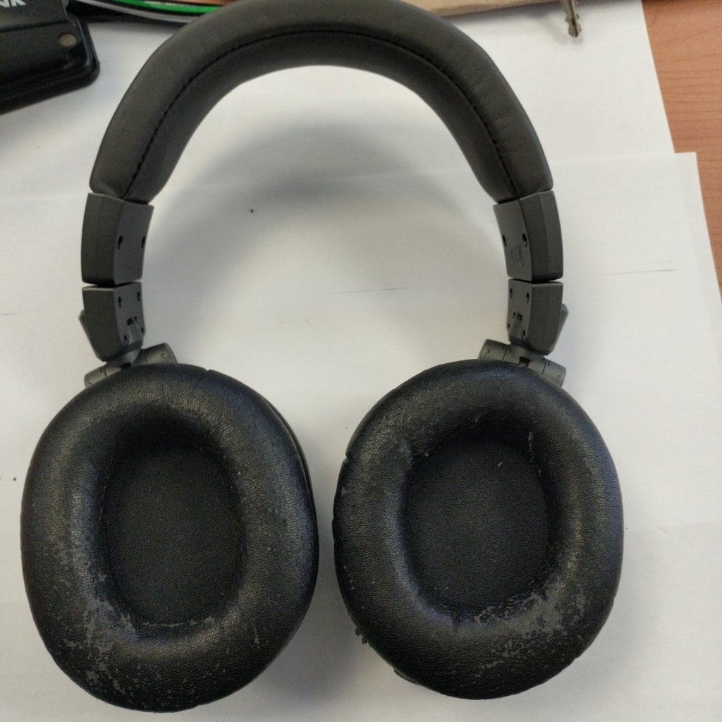 AUDIFONOS AUDIO-TECHNICA ATH-M50X ALAMBRICO OVER EAR (SEMINUEVO)