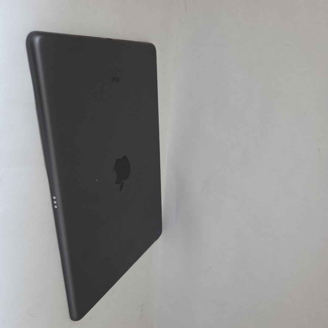 TABLETA APPLE IPAD 9 A2602 64 GB 3 GB RAM (SEMINUEVO)