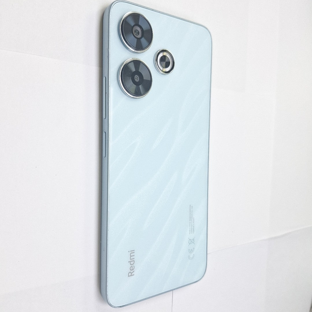 CELULAR XIAOMI REDMI 13 24049RN28L (2024) 256 GB 8 GB RAM (SEMINUEVO)