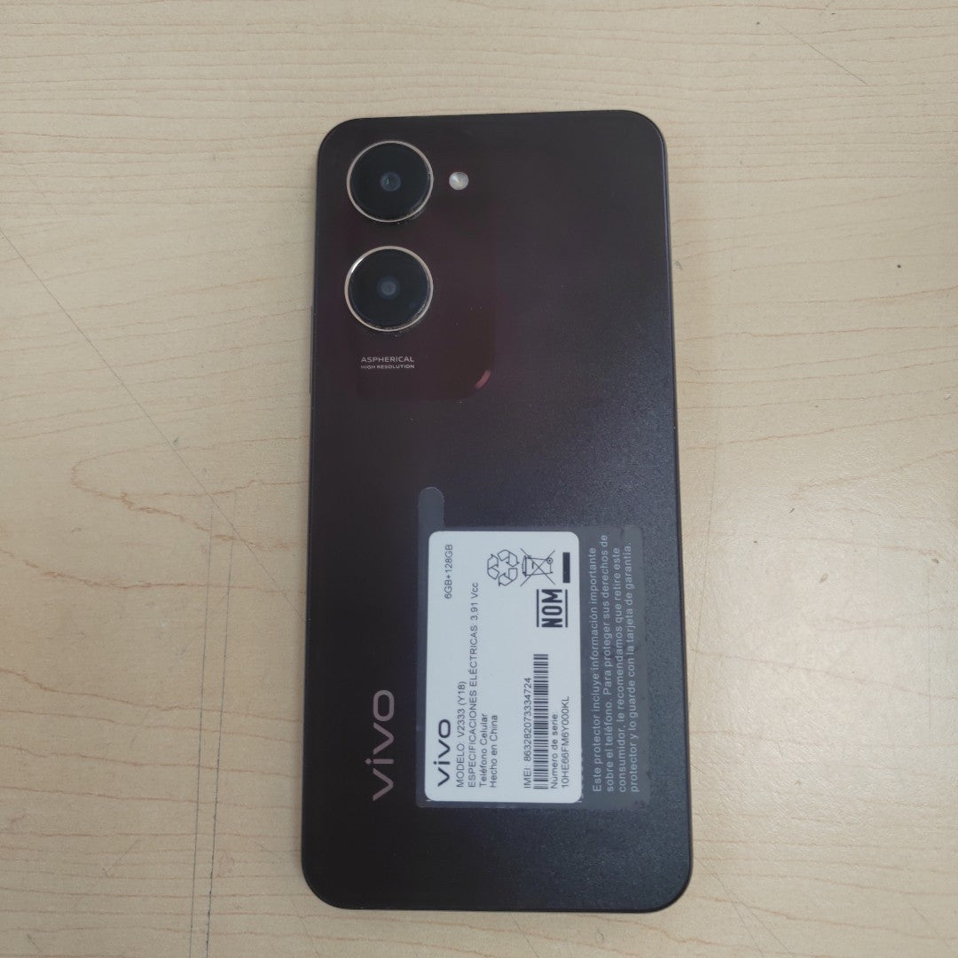 CELULAR VIVO Y18 V2333 128 GB 6 GB (SEMINUEVO)