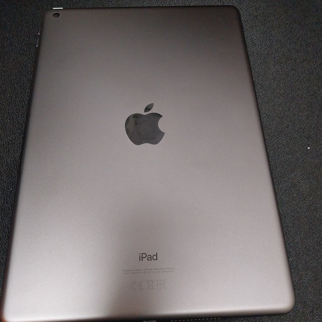 TABLETA APPLE IPAD 9 A2602 64 GB 3 GB RAM (SEMINUEVO)