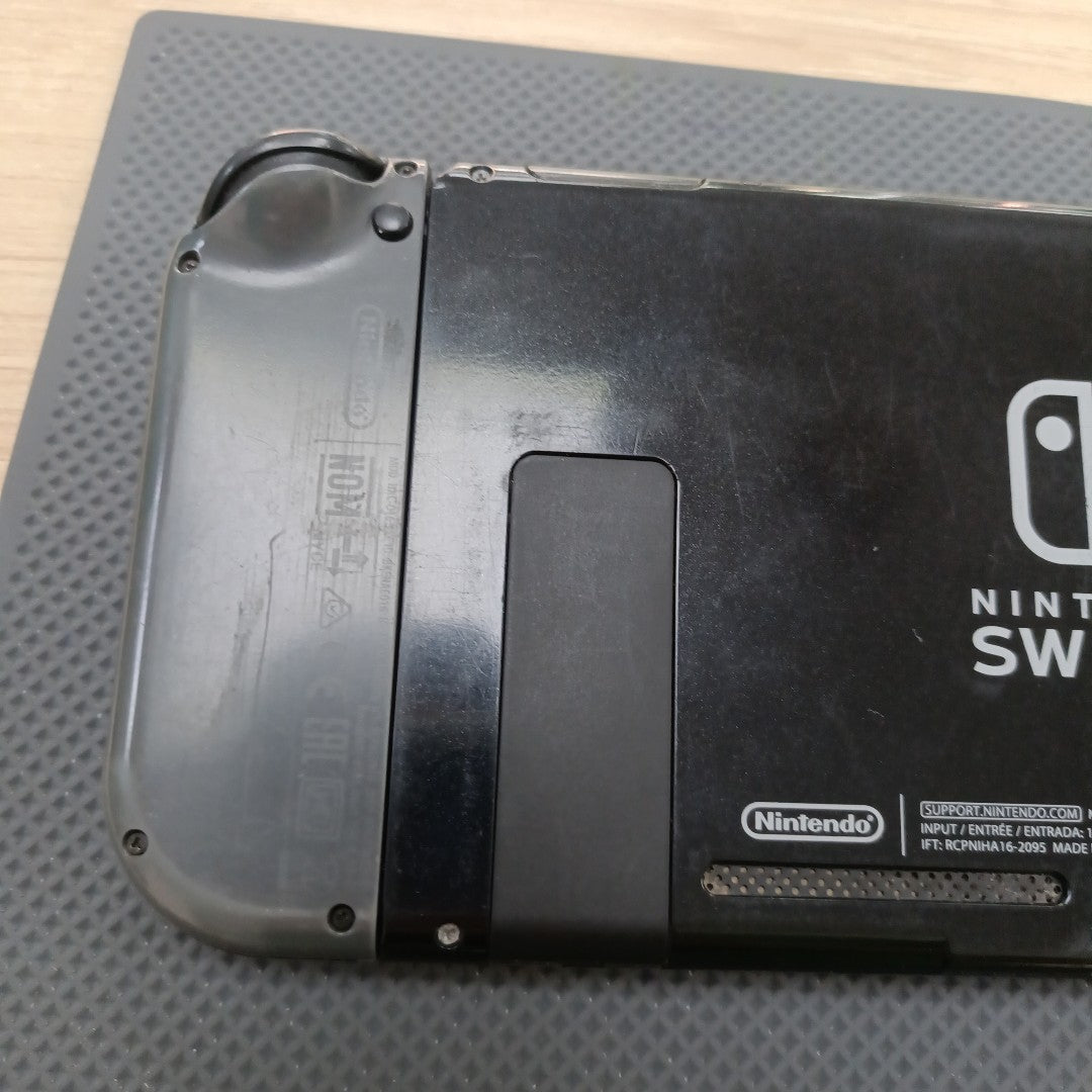 CONSOLA DE VIDEOJUEGO NINTENDO SWITCH OLED 64 GB (SEMINUEVO)