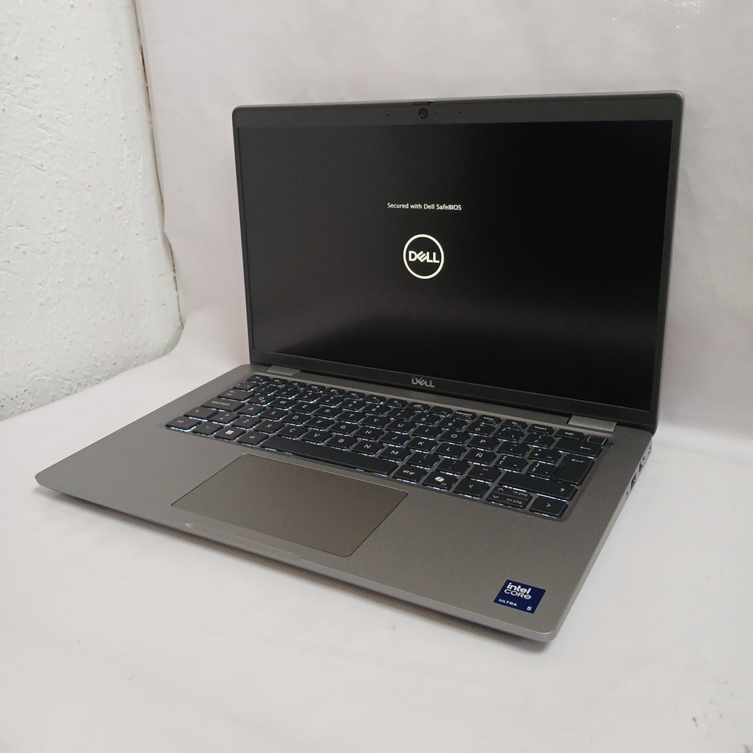 LAPTOP DELL LATITUDE 5450 (2024) 512 GB SSD 16 GB RAM (SEMINUEVO)