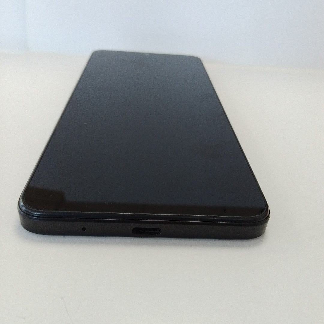 CELULAR XIAOMI REDMI A3 2312CRNCCL (2024) 64 GB 3 GB RAM (SEMINUEVO)