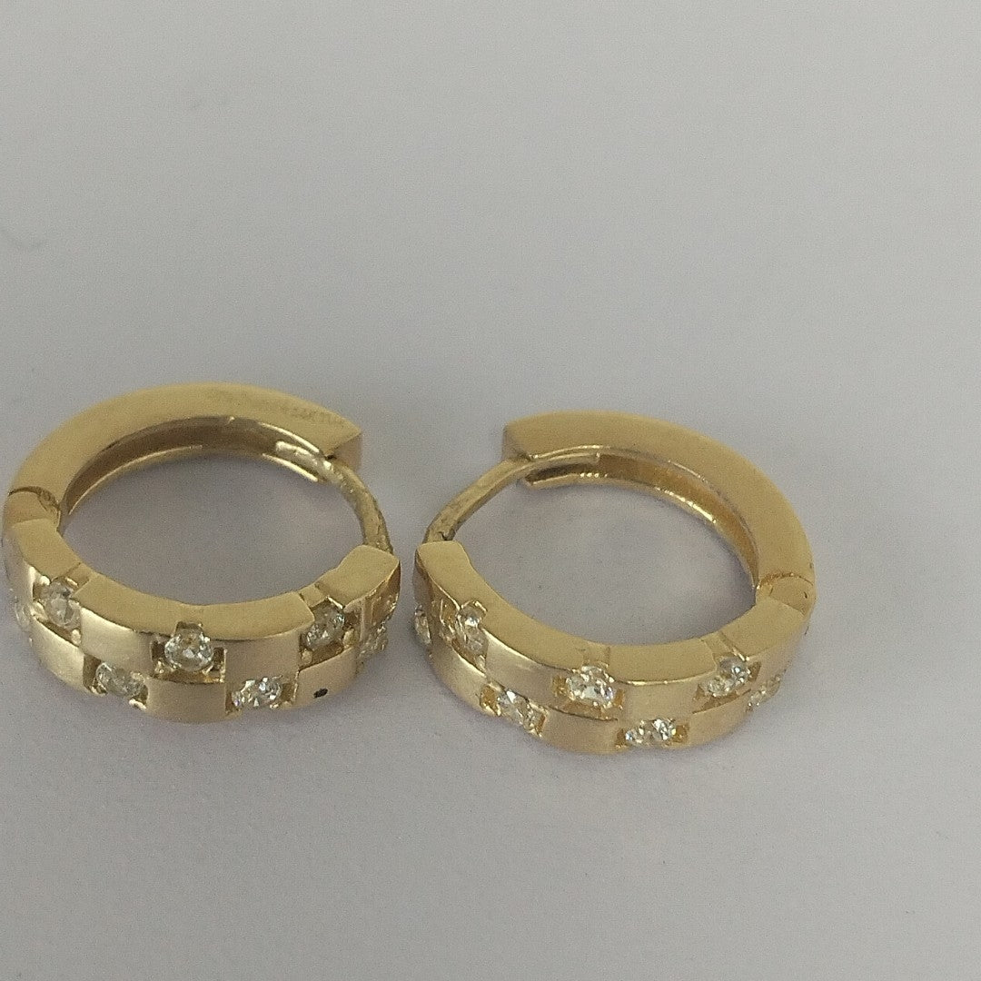HUGGIES ORO 14K 1.9 (NUEVO)