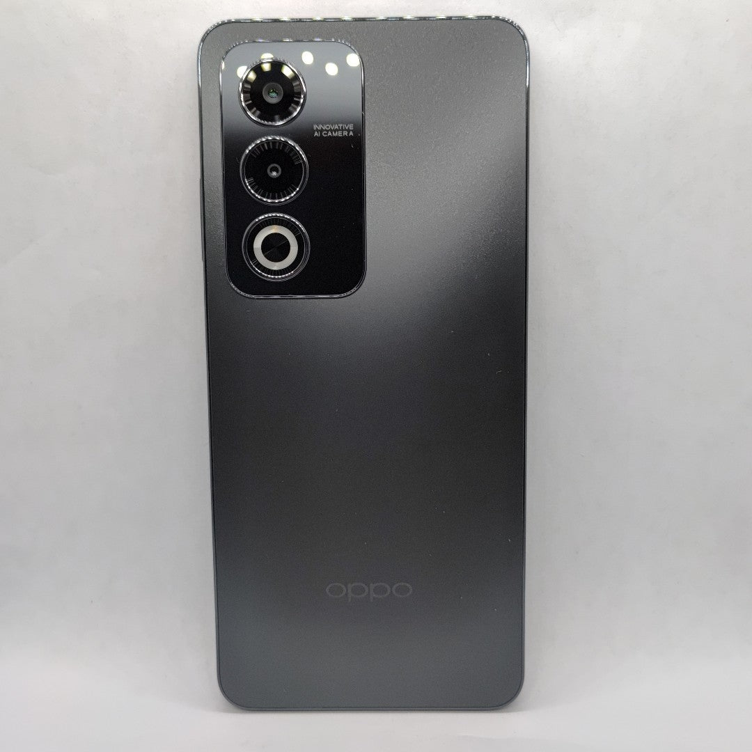 CELULAR OPPO  A80 5G CPH2639 (2024) 256 GB 8 GB RAM (SEMINUEVO)