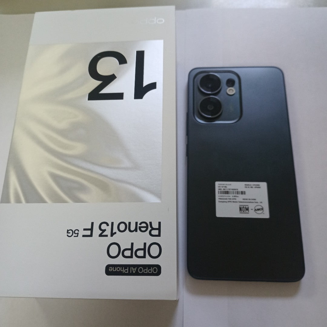 CELULAR OPPO  RENO 13F 5G CPH2699 (2025) 256 GB 12 GB RAM (SEMINUEVO)