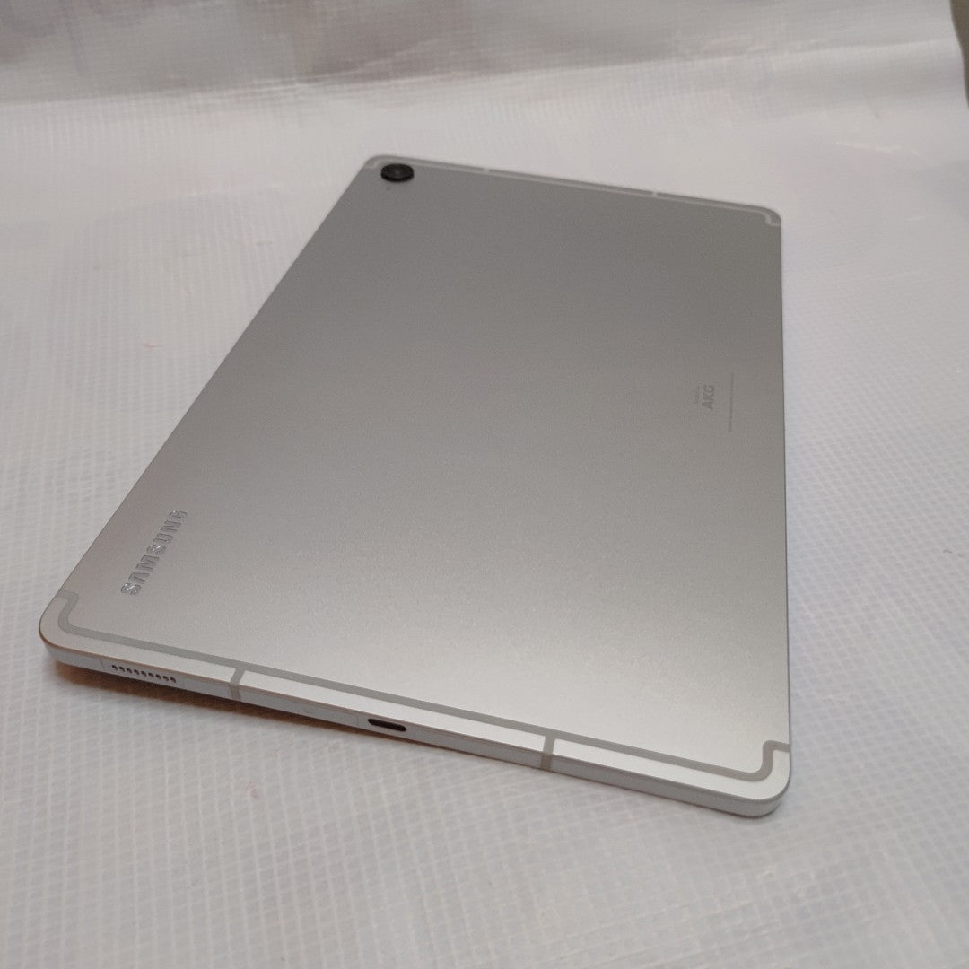 TABLETA SAMSUNG GALAXY TAB S9 FE SM-X510 (2023) 128 GB 6 GB RAM (SEMINUEVO)