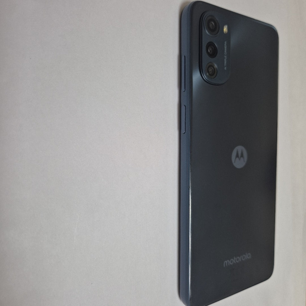 CELULAR MOTOROLA MOTO E32 XT2227-1 64 GB 4 GB RAM (SEMINUEVO)