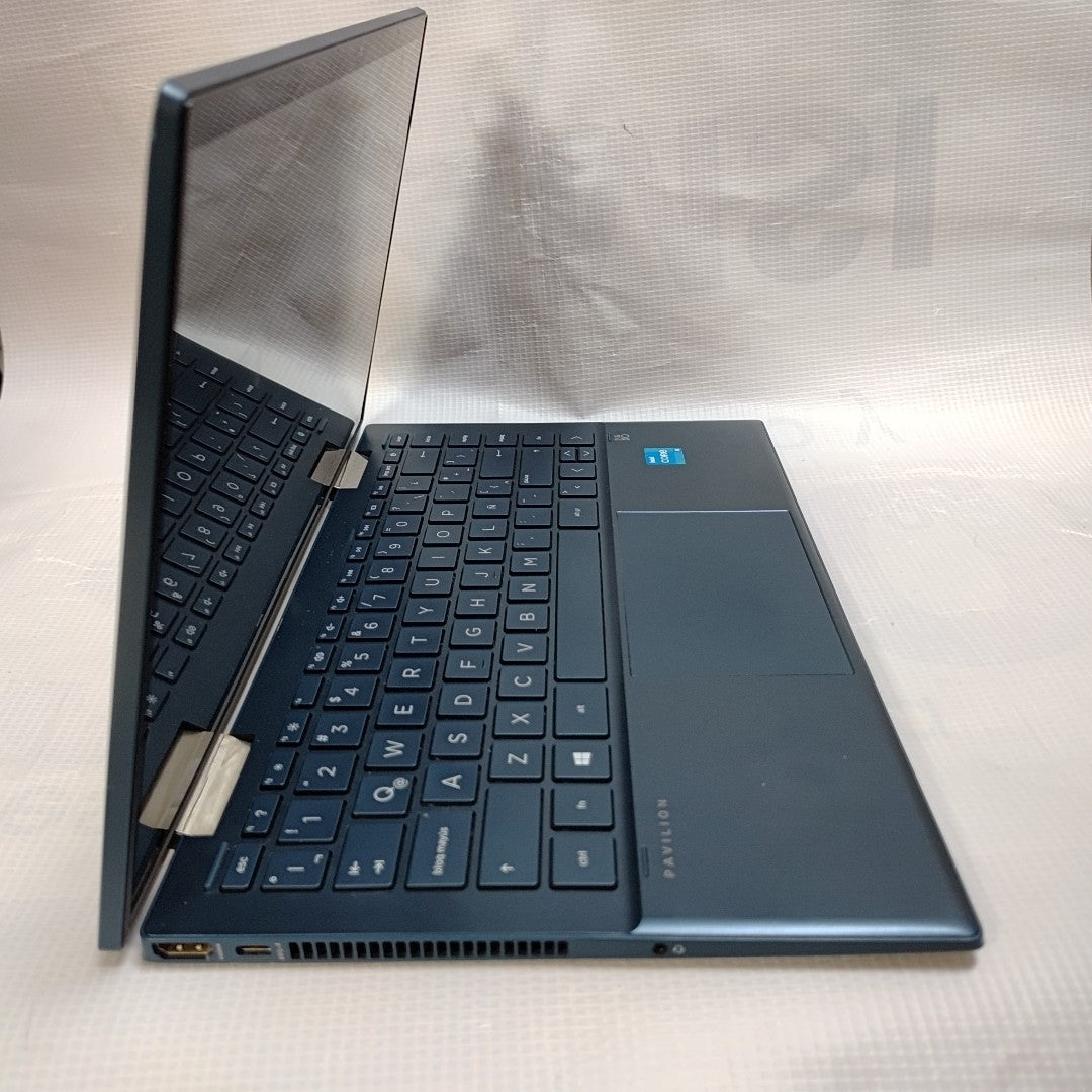 LAPTOP HP PAVILION X360 (2 EN 1) 14-DY0005LA (2022) 256 GB SSD 8 GB RAM (SEMINUEVO)
