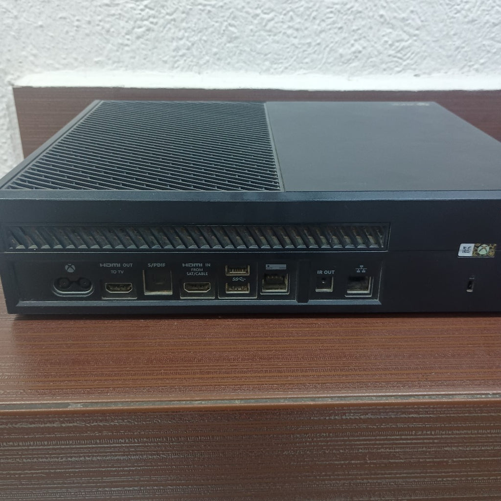 CONSOLA DE VIDEOJUEGO MICROSOFT XBOX ONE 500 GB  (SEMINUEVO)