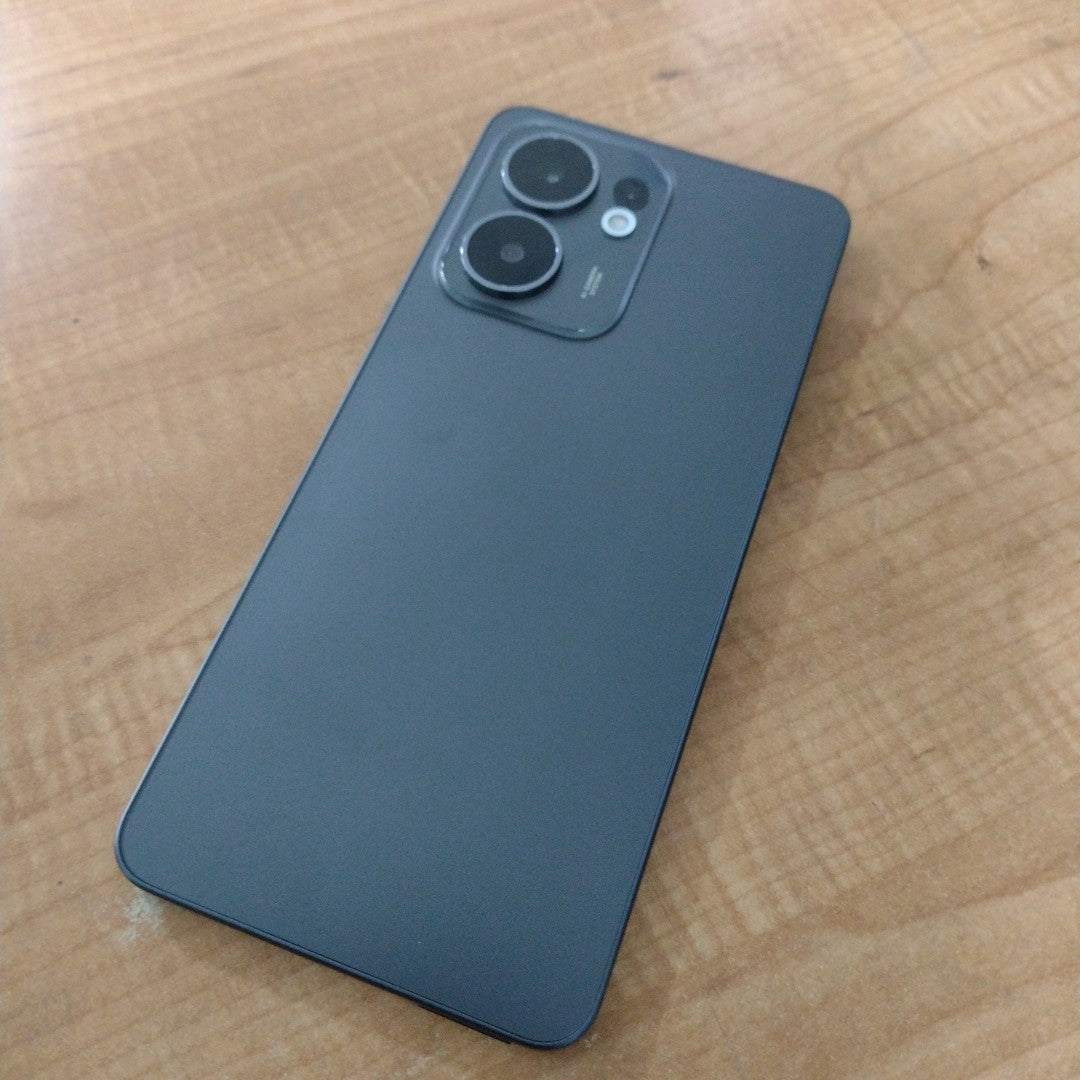 CELULAR OPPO  RENO 13F 5G CPH2699 (2025) 256 GB 12 GB RAM (SEMINUEVO)