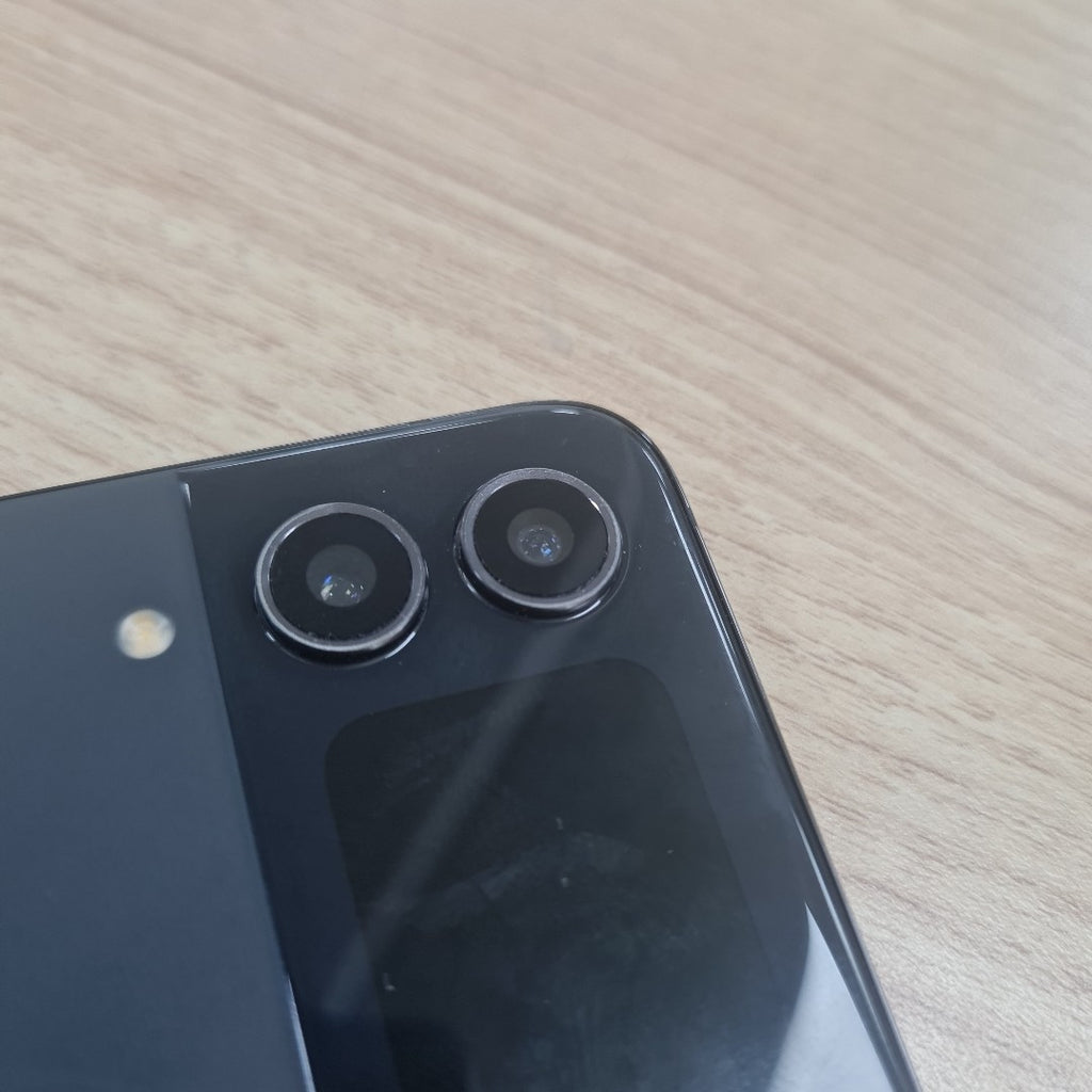 CELULAR SAMSUNG GALAXY Z FLIP4 SM-F721U1 256 GB 8 GB RAM (SEMINUEVO)