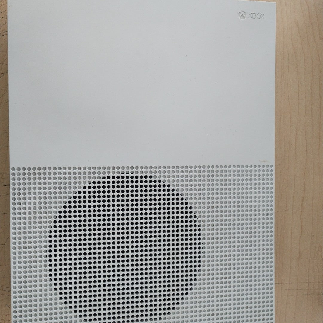CONSOLA DE VIDEOJUEGO MICROSOFT XBOX ONE S 1 TB (SEMINUEVO)