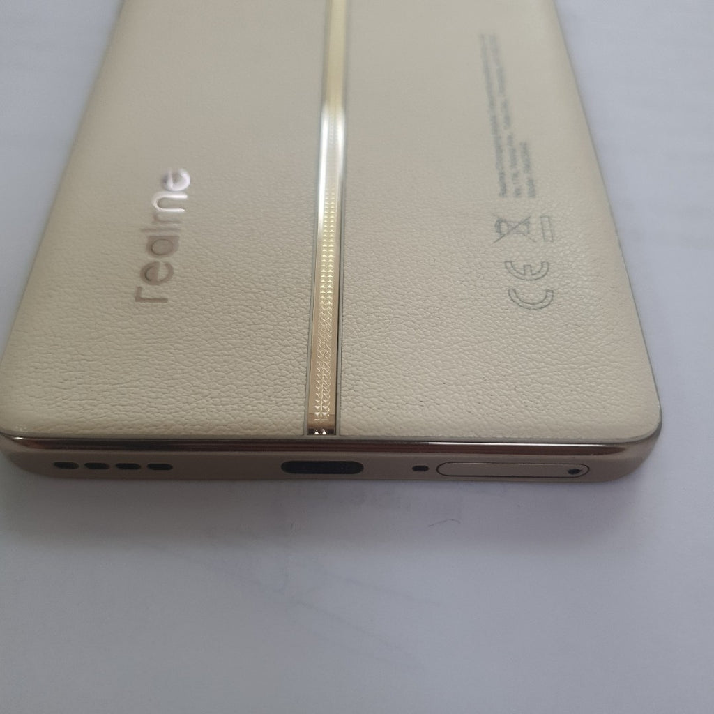 CELULAR REALME 12 PRO 5G RMX3842 512 GB 12 GB RAM (SEMINUEVO)