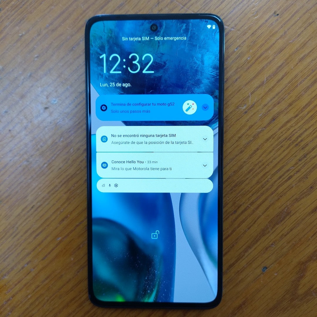 CELULAR MOTOROLA MOTO G52 XT2221-2 256 GB 6 GB RAM (SEMINUEVO)