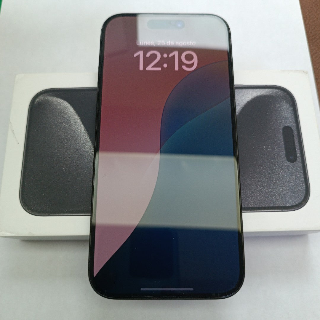 CELULAR APPLE IPHONE 15 PRO A3101 256 GB 8 GB RAM (SEMINUEVO)