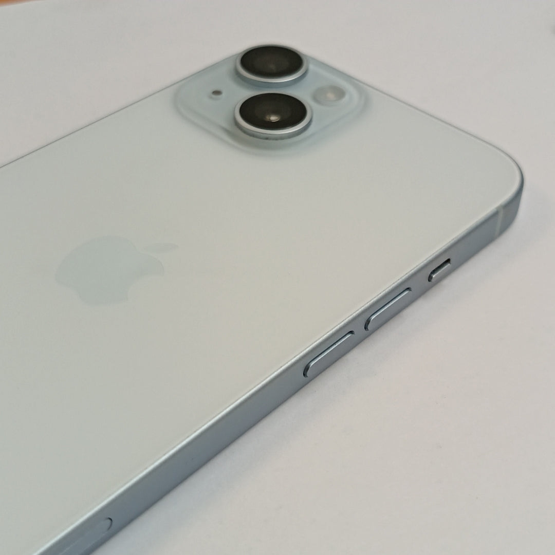 CELULAR APPLE IPHONE 15 A3089 (2023) 128 GB 6 GB RAM (SEMINUEVO)