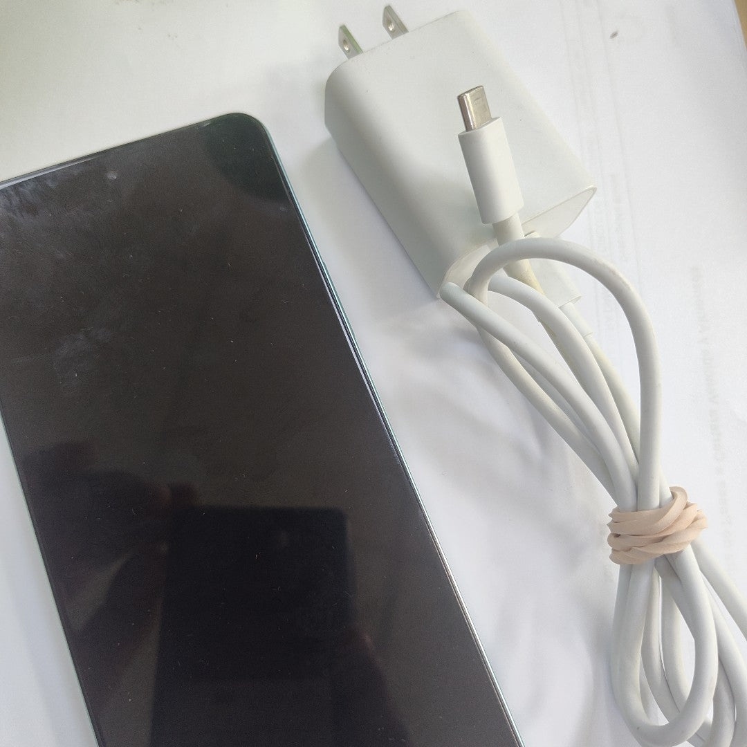 CELULAR VIVO Y36 V2247 256 GB 8 GB RAM (SEMINUEVO)
