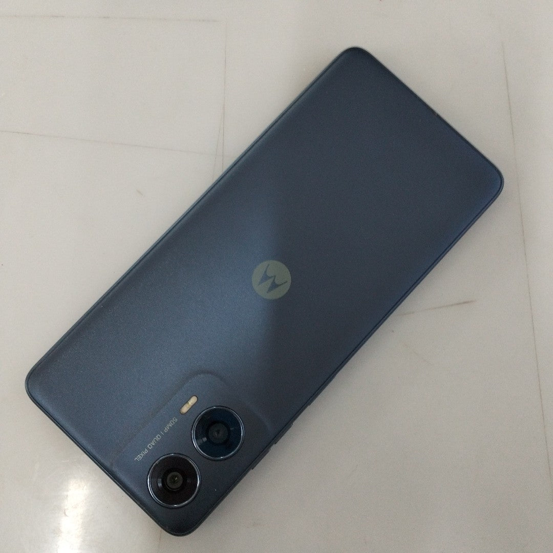 CELULAR MOTOROLA MOTO G24 POWER XT2425-1 (2024) 256 GB 8 GB RAM (SEMINUEVO)