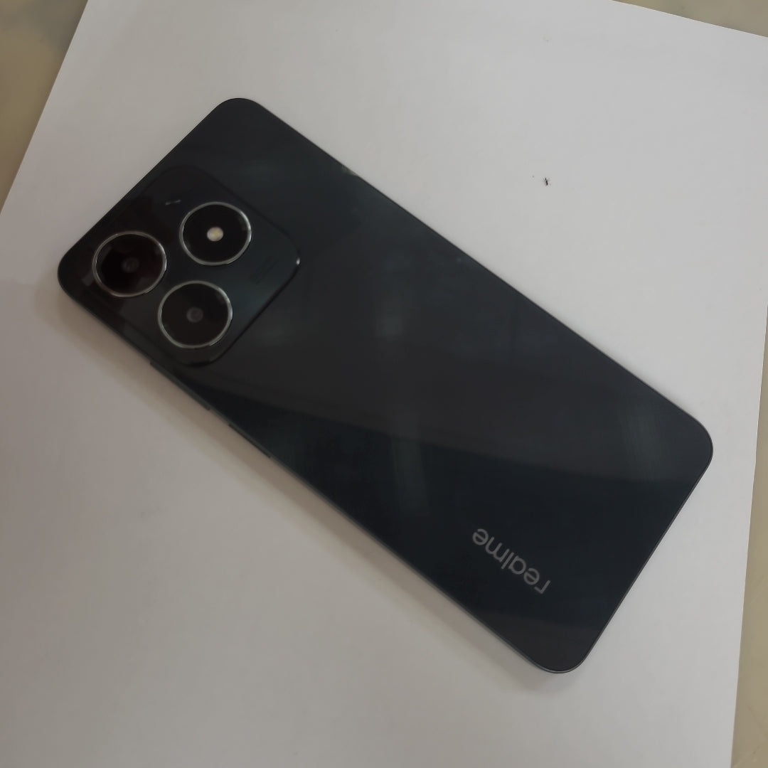 CELULAR REALME C61 RMX3930 (2024) 256 GB 4 GB RAM (SEMINUEVO)