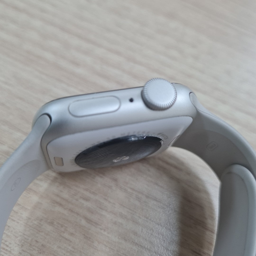 SMARTWATCH APPLE SE 2 ALUMINIO A2722 40 MM GPS (SEMINUEVO)